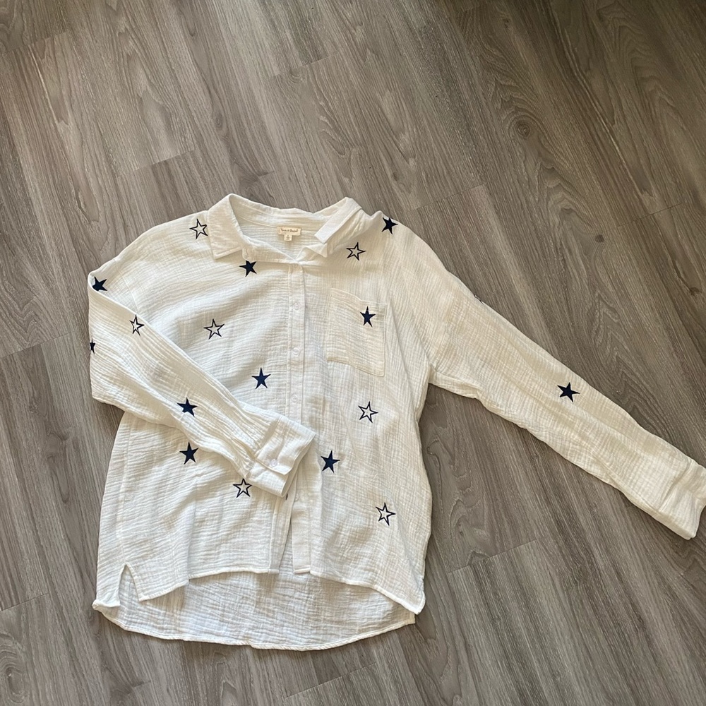 White linen star top size large